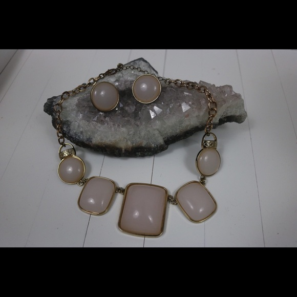 Necklace and Earring Set - Picture 5 of 5